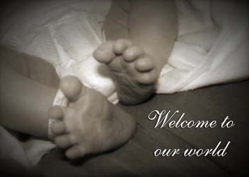 Newborn Feet card cover